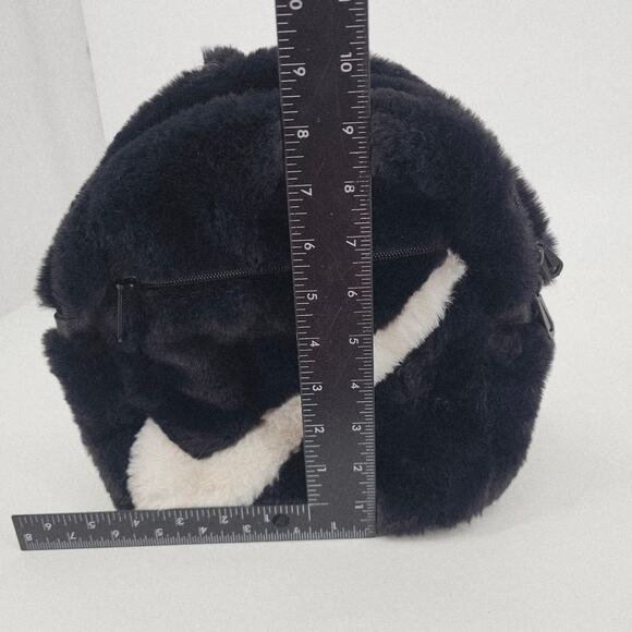 Nike Sportswear Futura 365 Faux Fur Mini Backpack Black & White Athleisure Sport - Picture 10 of 11